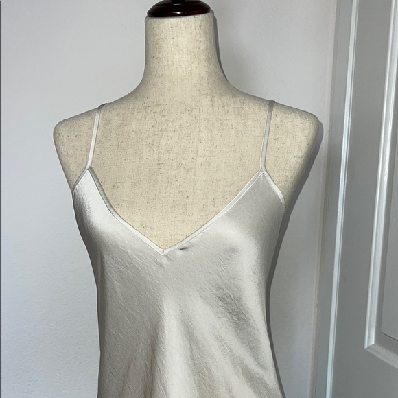 Wilfred Ivory‎ Satin Dress - Picture 8 of 9